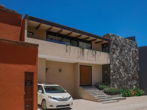 Hermosa Casa Iliana en Renta en mesa de malanquin