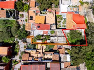 Lote Cruz del Pueblo
