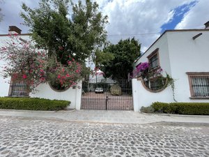 Casa Los Abuelos