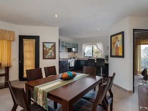 Stunning 2 Bed, 2 Bath, Upper Floor Condo in El Secreto Residential