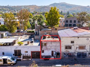 CASA PARA REMODELAR CERCA DE CENTRO! GRAN OPORTUNIDAD