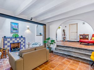 Casa Vista de Colibrí en el Centro