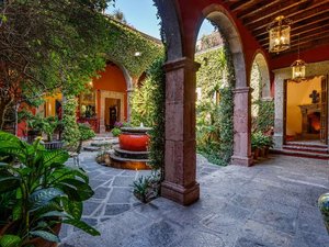 Casa Bonita
