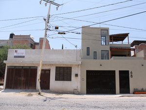 One story home in Insurgentes 