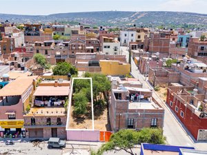 Lote Cielo y Ciudad just few blocks of the Historic Center