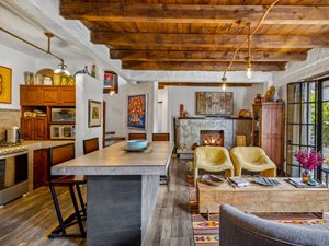 Casa Manantial