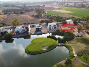TERRENO A PIE DEL CAMPO DE GOLF EN ZIRÁNDARO - SAN MIGUEL DE ALLENDE