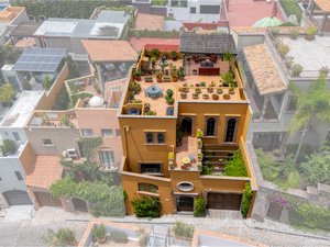 Casa Girasol – The Dream Home in Ojo de Agua