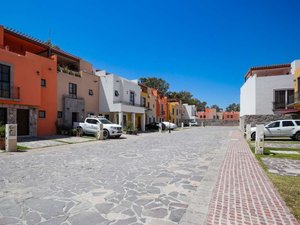 Departamento Reloj/zirandaro