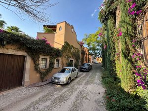 Callejón Ojo De Agua