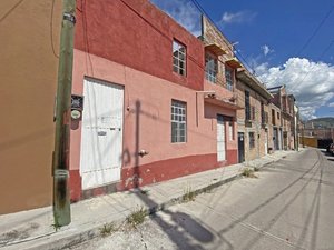 CASA SARA FIXER UPPER