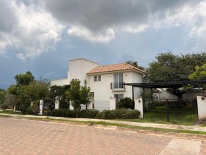 Casa Real del Bosque