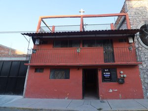 Casa De 8 departamentos