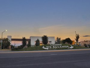 Casa Jardines AVAILABLE