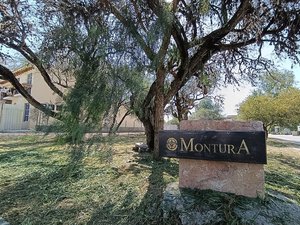 Montura Lot in Ventanas