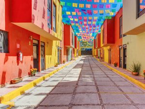 HOTEL SALIDA A CELAYA