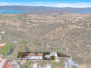 Retiro con vista al Presa Allende y Huerto orgánico