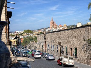 Terreno con frente comercial