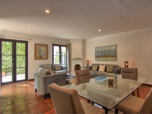 Live the Resort Lifestyle