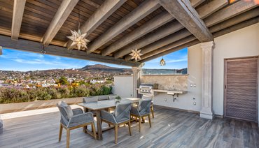 Luxury Penthouse with all the amenities