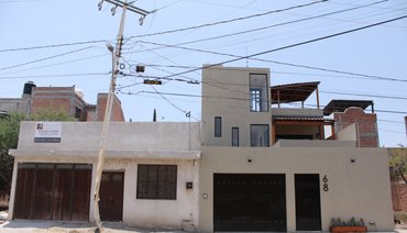 One story home in Insurgentes 