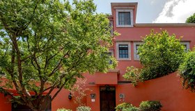 Casa Sol y Luna