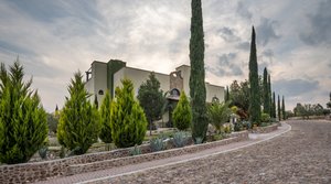 Beautiful large new home in Los Labradores!  – San Miguel de Allende real estate photo 2
