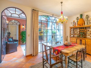 Casa Gayla - 3 Habitaciones en San Antonio
