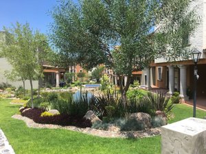 Great Condo  beautifully furnished 3 bedrooms in El Milagro 