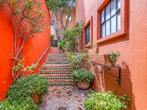 CASA DEL QUIJOTE AVAILABLE MAY 2025 $55,000 MXN