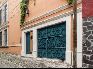 Casa Carol beautiful home , perfect location 4 blocks from the main square 