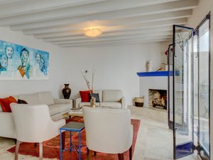 Casa Alicia AVAILABLE 