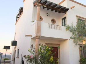 Casa Palo Azul