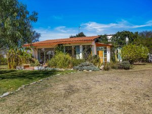 Casa de los Perales