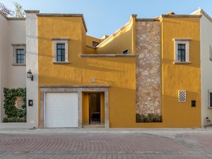 Villa Tamayo