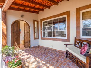 Casa Arboles
