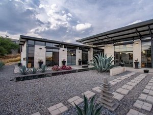 Casa Marfa