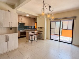 Descubre Esta Joya en Zirándaro | Casa Mejorada con Espacios Multifuncionales