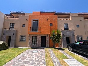 Casa Las Monjas 62