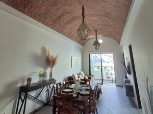 Encantadora Casa Amueblada de Una Planta en quinta de Allende