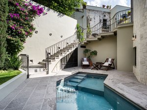 Casa Moderna