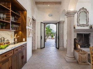 Casa Colonial