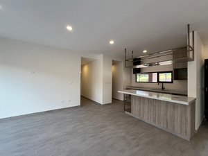 Departamento en Planta Baja - Barrio Santo