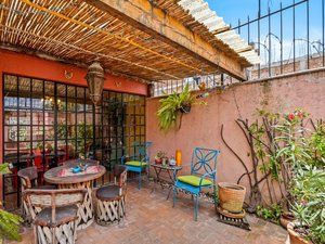 Habitación Principal en Renta en Casa Colibri – Encanto Mexicano en San Antonio