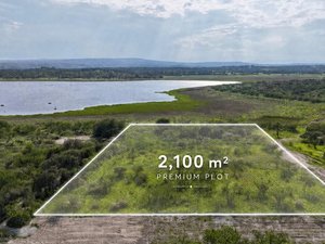 LOTE 1 PRIME FRENTE A LA PRESA EN VENTA