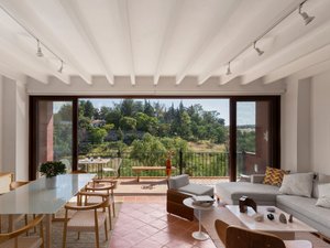 San Mateo Apartment