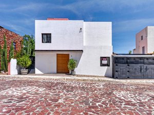 Casa Rosy