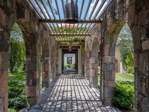 Hacienda Amor