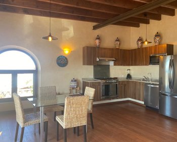 Fully Furnished Centro Condo Steps from the Iconic Parroquia – San Miguel de Allende real estate photo 3
