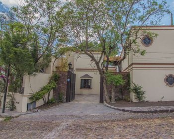 Villa de Los Frailes – San Miguel de Allende real estate photo 1